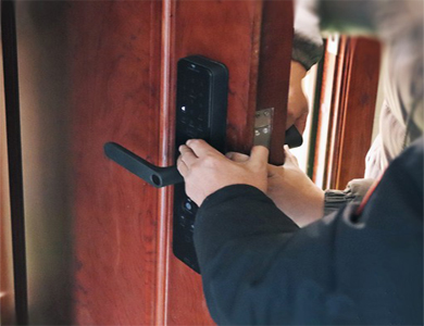 正阳24小时上门开锁公司